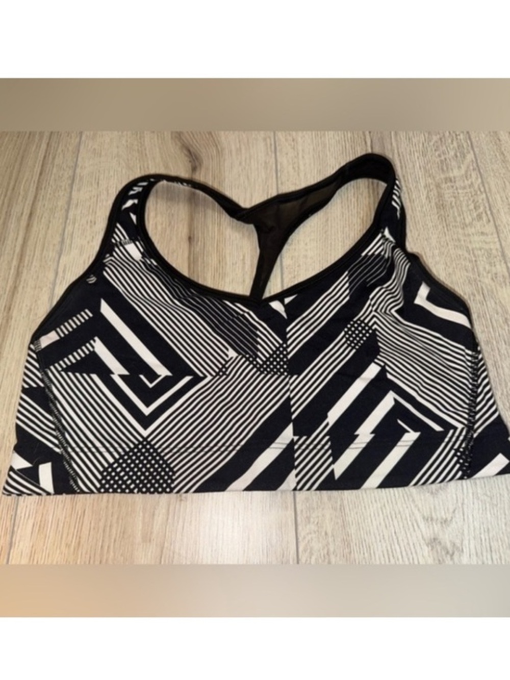 Victoria’s Secret black white sports bra